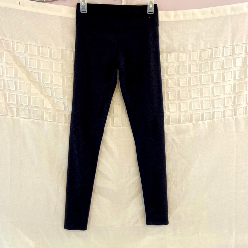 Grey workout leggings